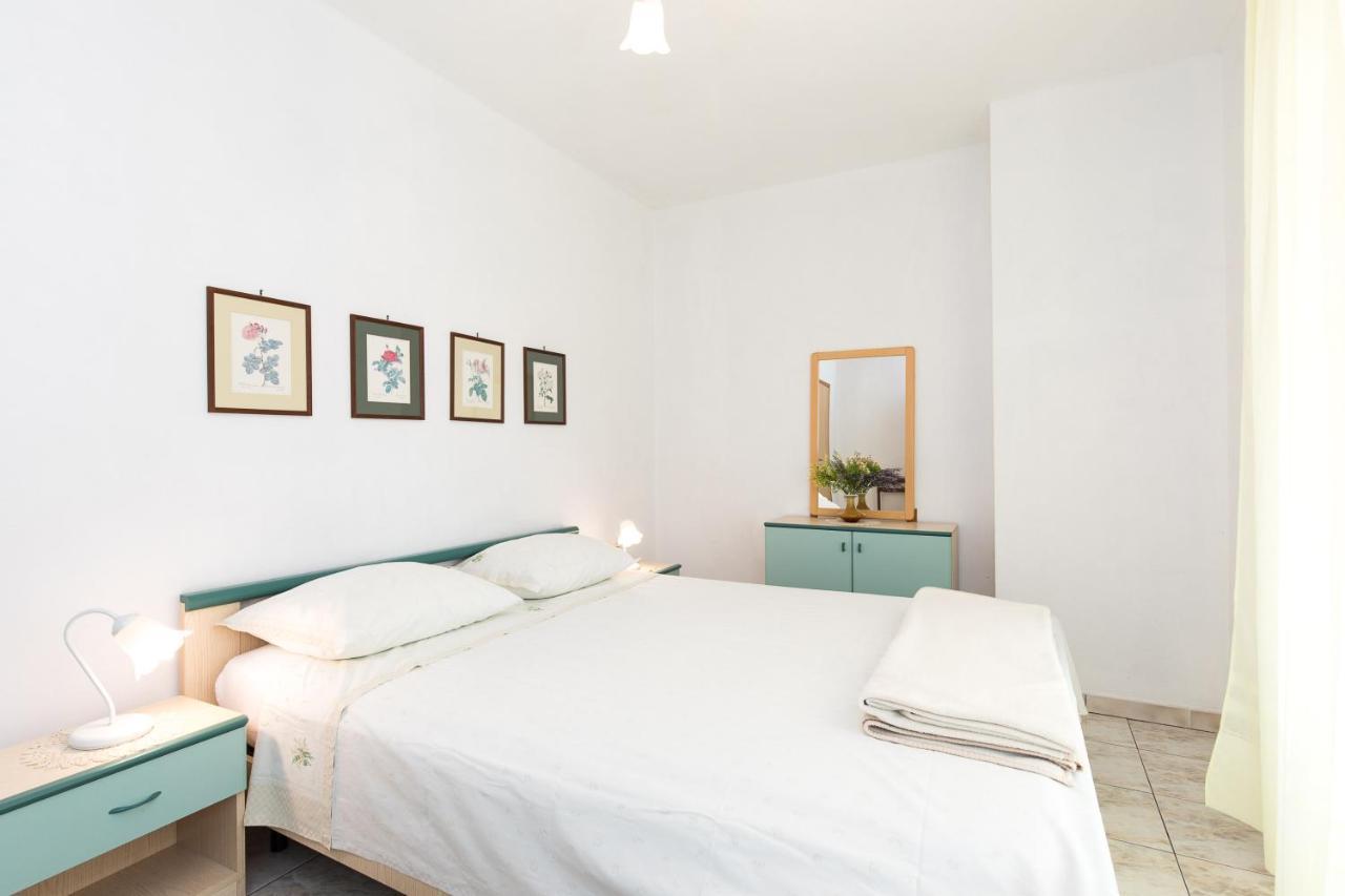 Apartmani Anita 普纳特 外观 照片